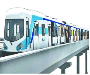 green signal to lucknow metro.